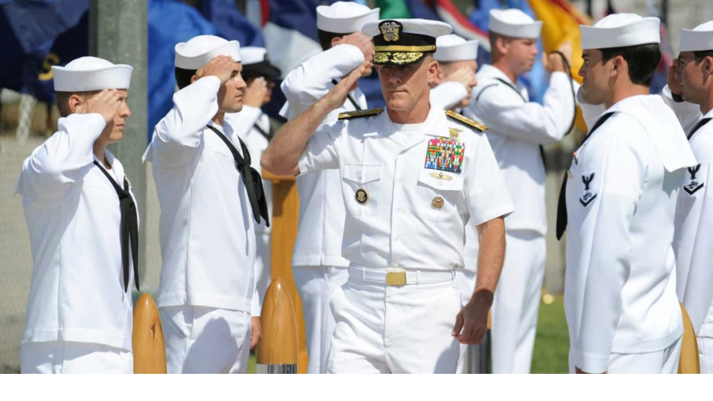 إقالات جديدة لقيادات في البحرية الأمريكية.. والسبب: عدم الكفاءة.