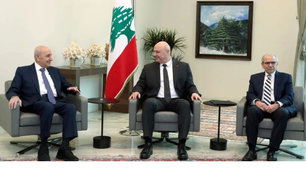 اتصالات بين الرئاسات الثلاث لتوحيد الموقف اللبناني