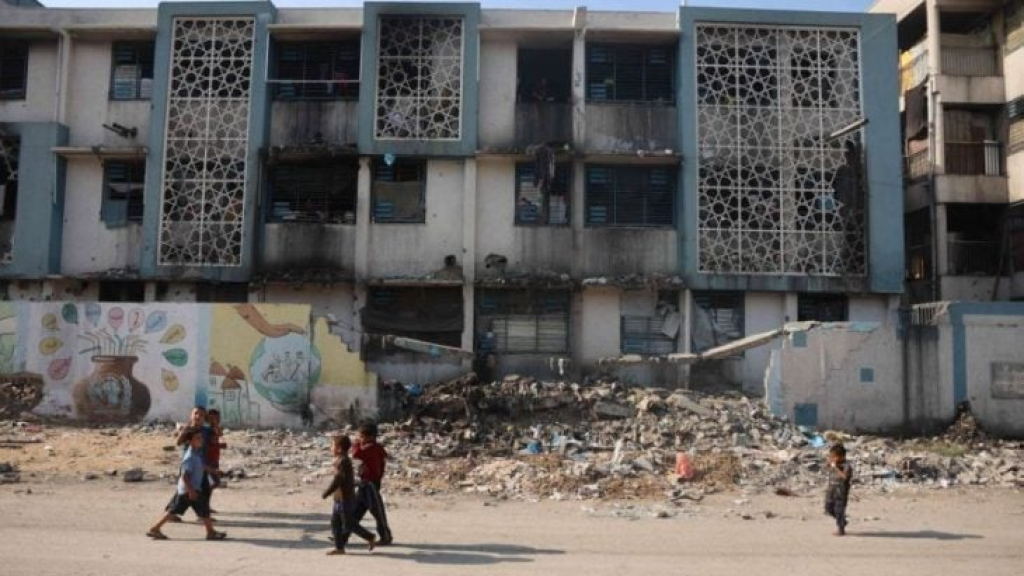 الأمم المتحدة تسعى لإعادة مئات آلاف الأطفال في غزة إلى مدارسهم