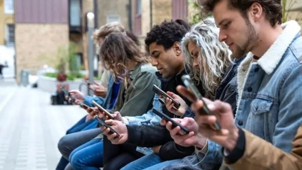 محاكمة شركات تكنولوجيا… والسبب إدمان المستخدمين