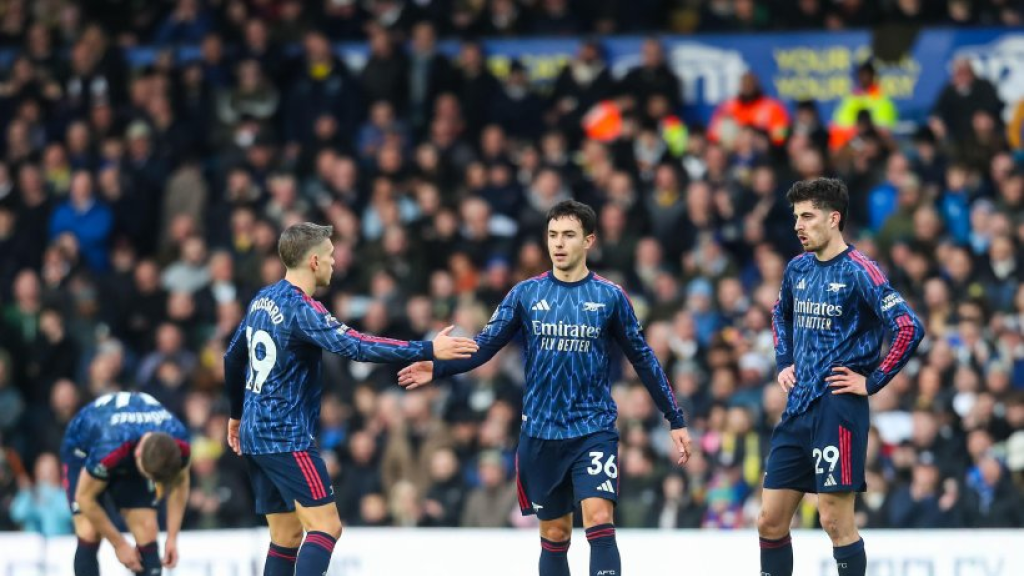 آرسنال يكتسح ليدز ويعزز موقعه في الصدارة