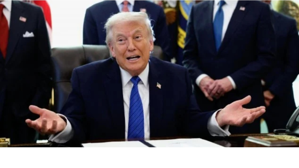 ترامب يلمّح إلى التصعيد في حال فشل المفاوضات مع إيران