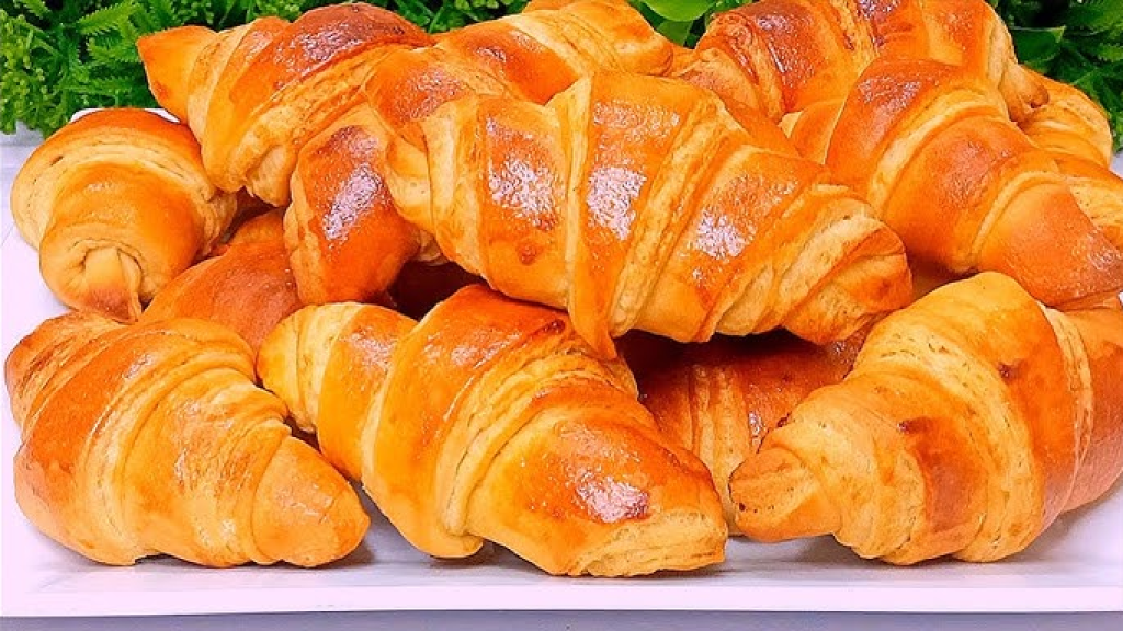 طريقة عمل الكرواسان