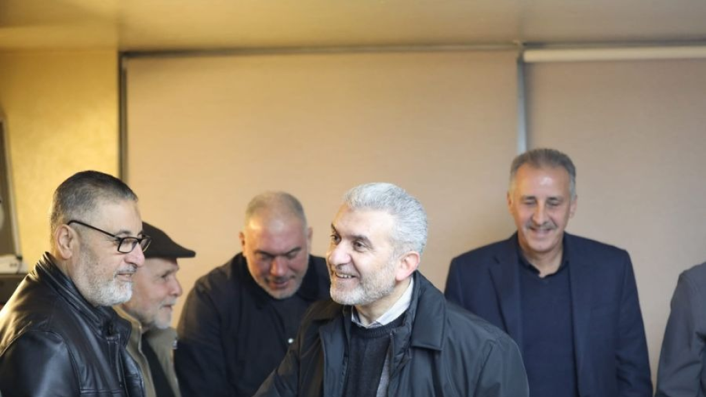 حز / ب الله نظم لقاء سياسيًا مع الوزير بيرم في حارة صيدا