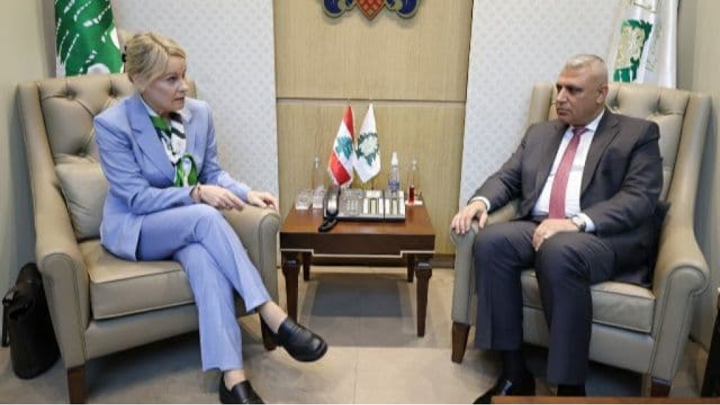 اللواء شقير بحث وممثلة مفوضية UNHCR في برامج العودة الطوعية للاجئين السوريين