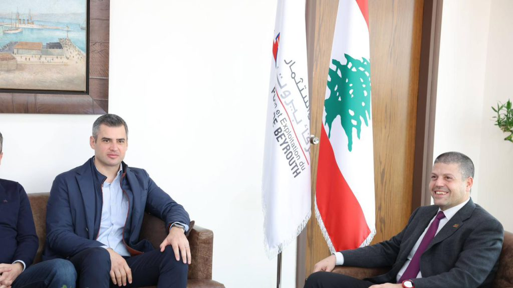 لجنة تكنولوجيا المعلومات برئاسة طوني فرنجيه في جولة ضمن مرفأ بيروت: نأمل أن تكتمل خطوة الانتقال على الحوكمة الذكية فيدخل المرفأ مرحلة إدارية نموذجية