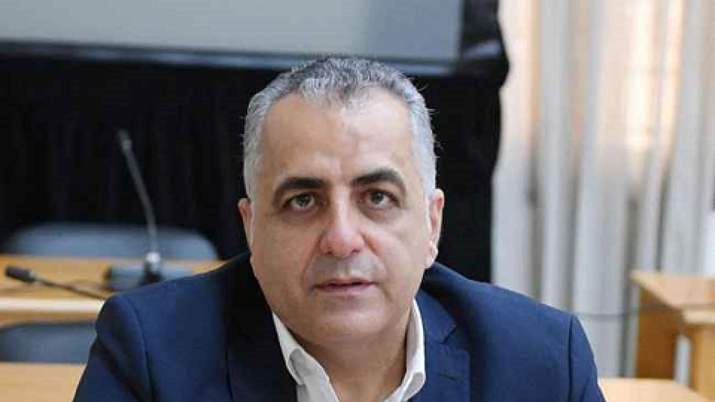 كركي يدعو الأطباء للالتزام بالتعرفات الجديدة حفاظًا على حق المضمونين