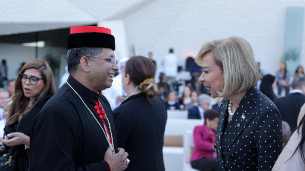 اللبنانية الأولى شاركت في الاحتفال بتوزيع 