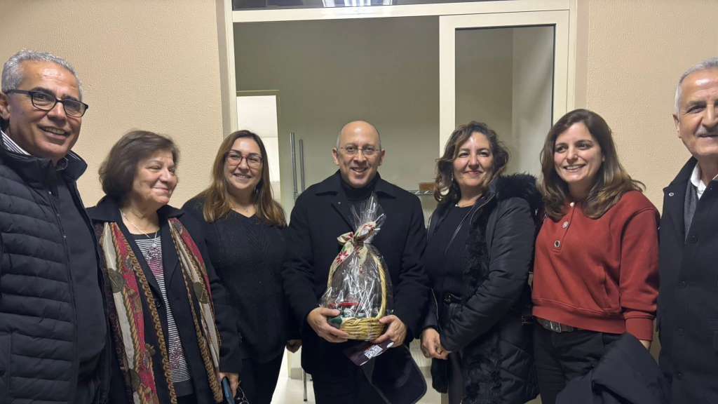 آلان عون زار فرقة 