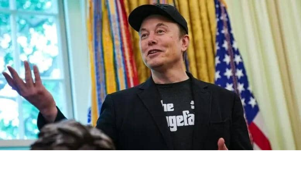 ماسك يتعهد بنقل مراكز البيانات إلى الفضاء وتشغيلها بالطاقة الشمسية