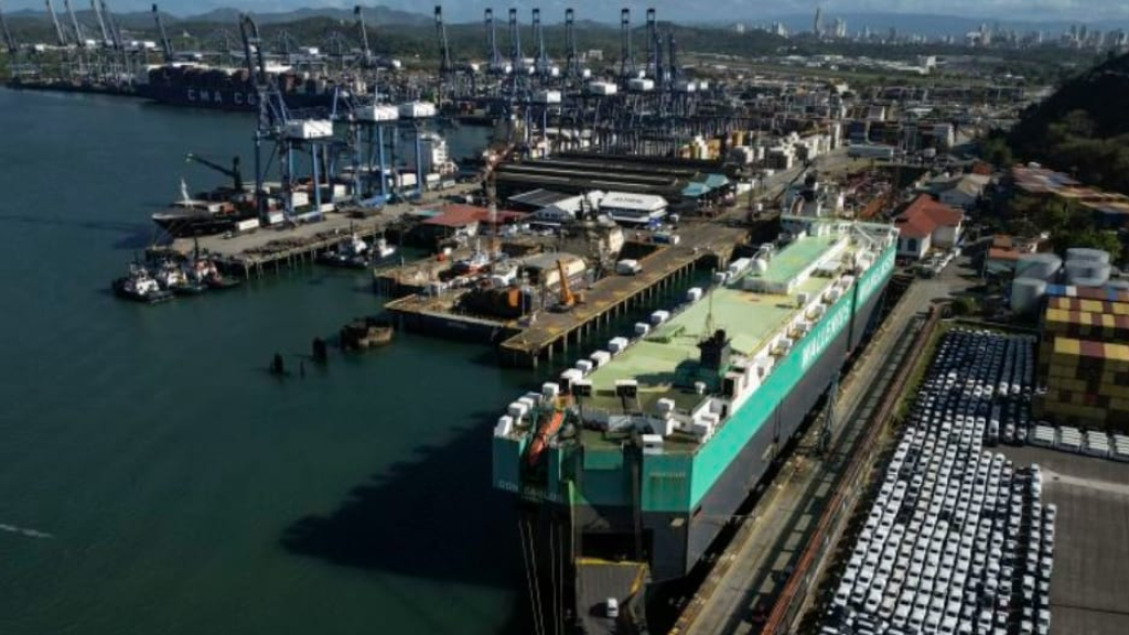 كيف تحولت قناة بنما إلى