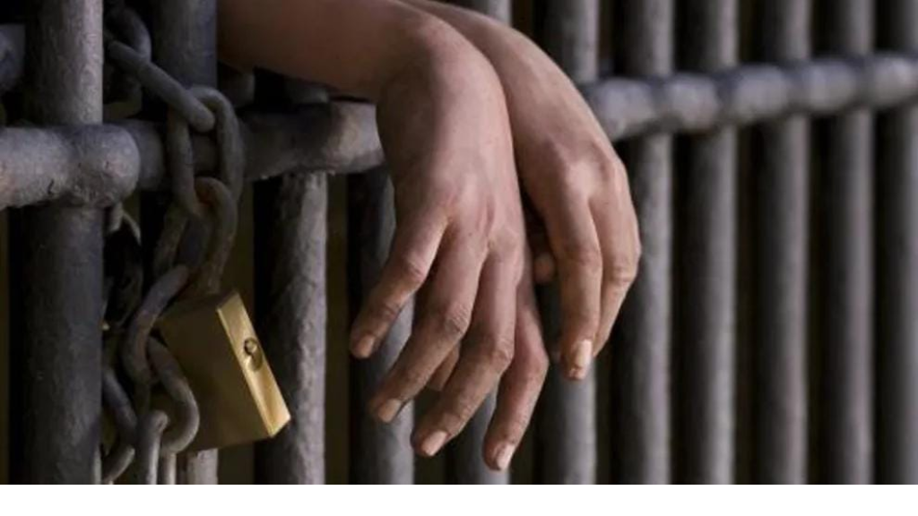 40 عاماً سجناً لصاحب دار جنازات بسبب إساءة التعامل مع 200 جثة