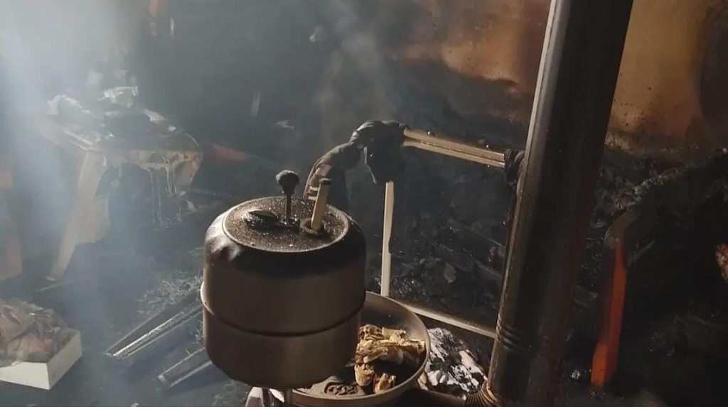 حادث غامض فجراً داخل أحد المنازل في الكفير!