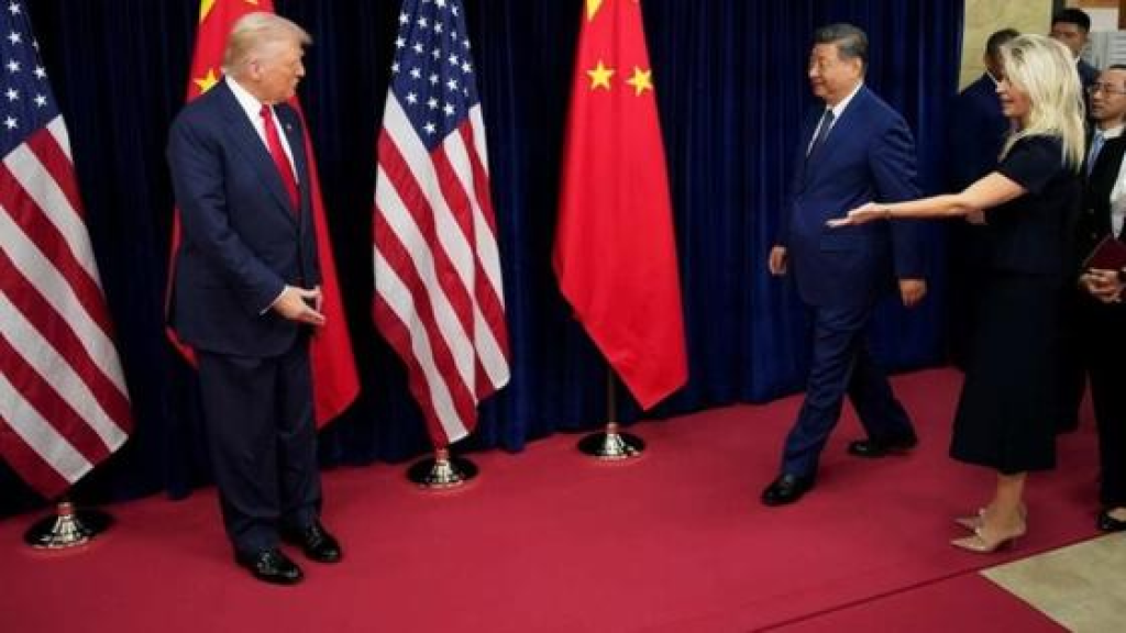 ترامب يعلن استضافة الرئيس الصيني في البيت الأبيض نهاية العام