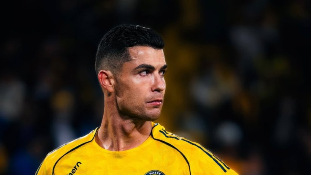 نهاية أزمة كريستيانو رونالدو، وهذا موعد عودته للعب مع النصر