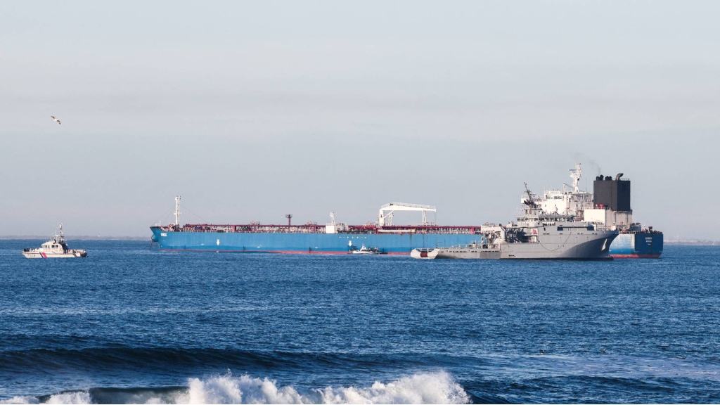 إعلام أمريكي: فنزويلا صدرت شحنة من النفط الخام إلى 