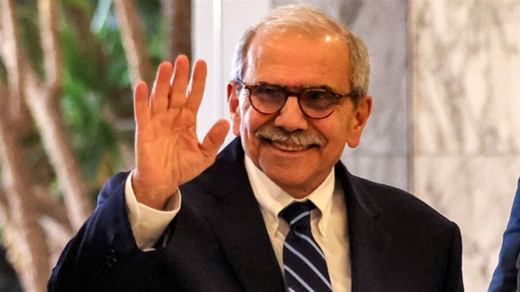 لبنان في غرفة انتظار… وسلام يكسب ثقة حزب الله