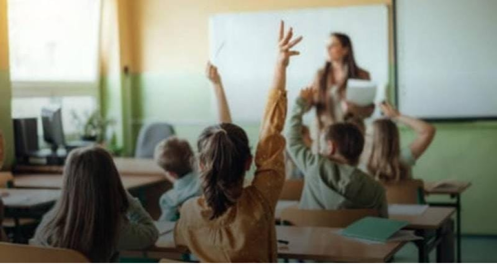 قنابل موقوتة في المدارس… أنقذوا أولادكم!