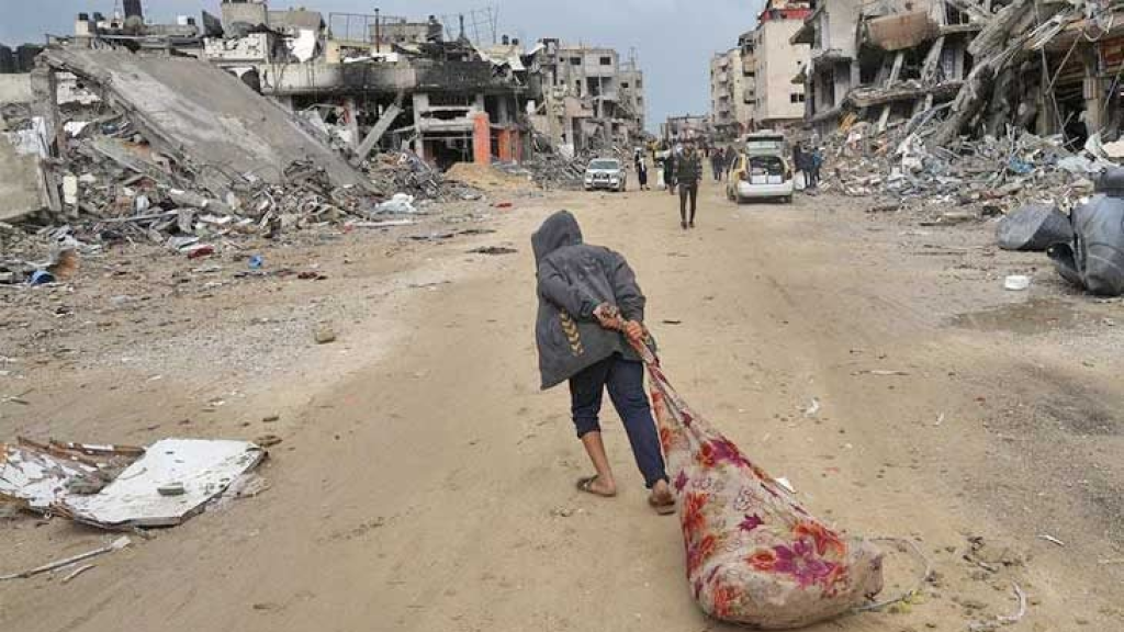 حين تقصف القوافل… ويصاب المعنى!