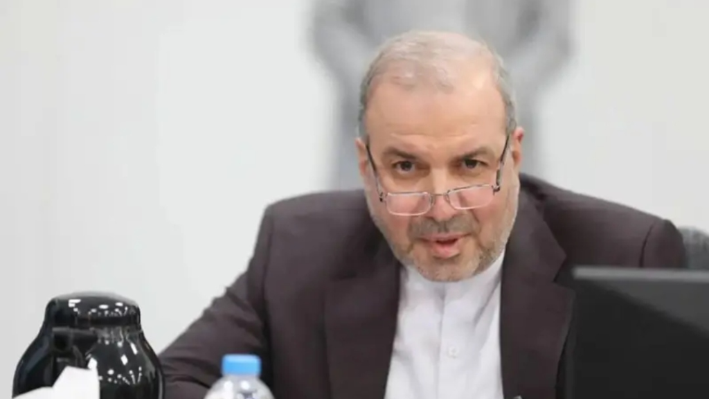 السفير الإيراني ببغداد: نتابع المفاوضات مع واشنطن بحذر ونسعى للدبلوماسية والأمن