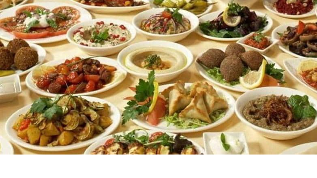 مطاعم لبنان تتنافس قبل أذان رمضان.. إليكم التفاصيل