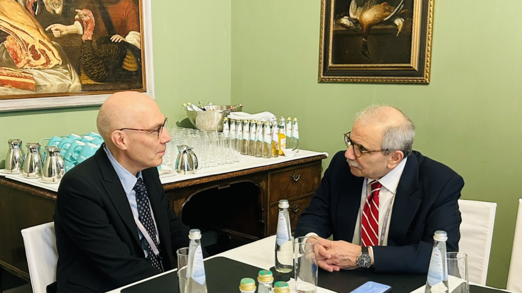 سلام من ميونخ: لمضاعفة جهود الإفراج عن الأسرى اللبنانيين