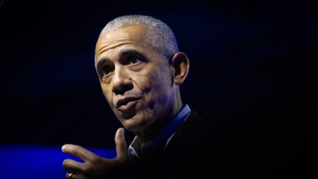 ماذا قال أوباما بأول مقابلة بعد فيديو لترامب أظهره وزوجته بهيئة قردين؟