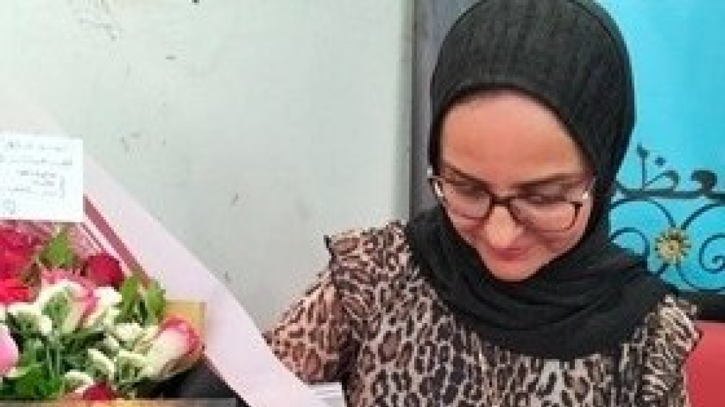 التفرّد والتمرّد في ديوان 