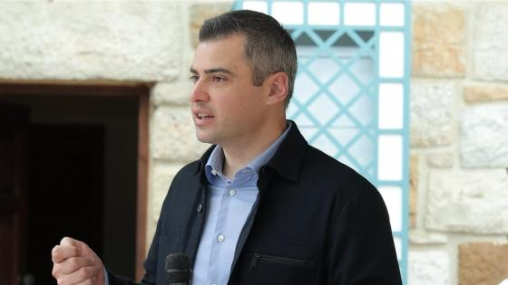 الضرائب فخ ومؤامرة على الموظفين!