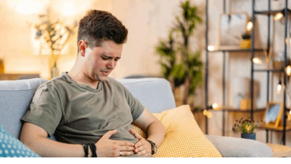 لتحسين الهضم وتخفيف الانتفاخ بعد الأكل.. اليكم هذا الحل