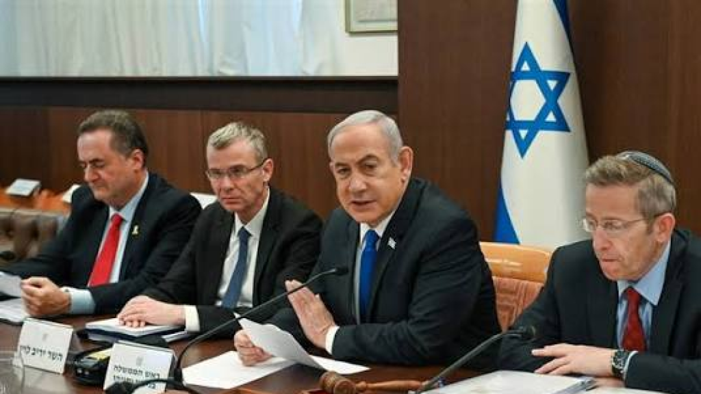 نتنياهو يؤجل اجتماع “الكابينت”: الحرب على إيران خلال أيام؟