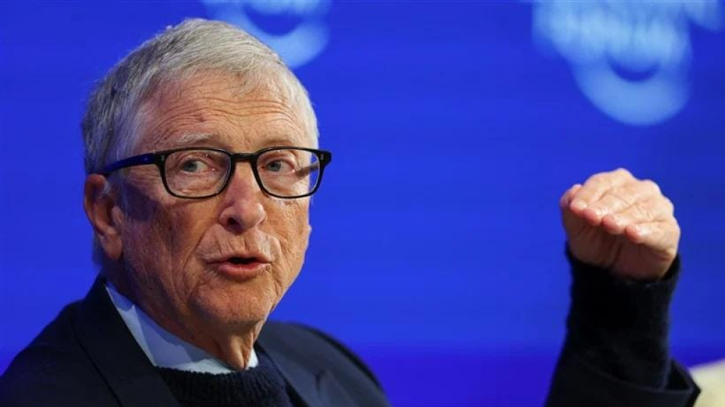 لماذا انسحب بيل غيتس من قمة الذكاء الاصطناعي في الهند؟