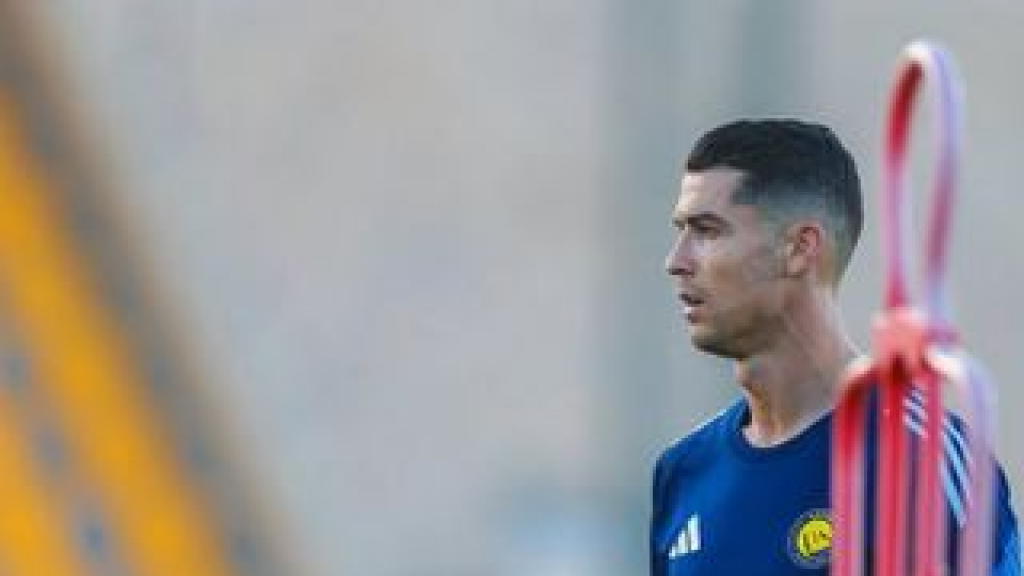 مفاجأة.. كريستيانو رونالدو يجرب صيام رمضان