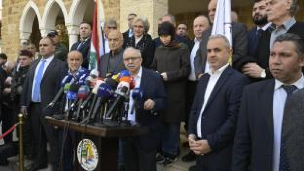 حكومة الخذلان والتجويع آن اسقاطها