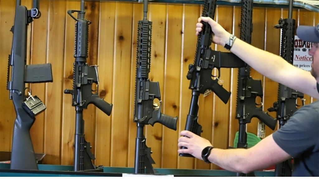 صناعة الاسلحة في الولايات المتحدة: لوبيات وشركات لتأجيج الحروب