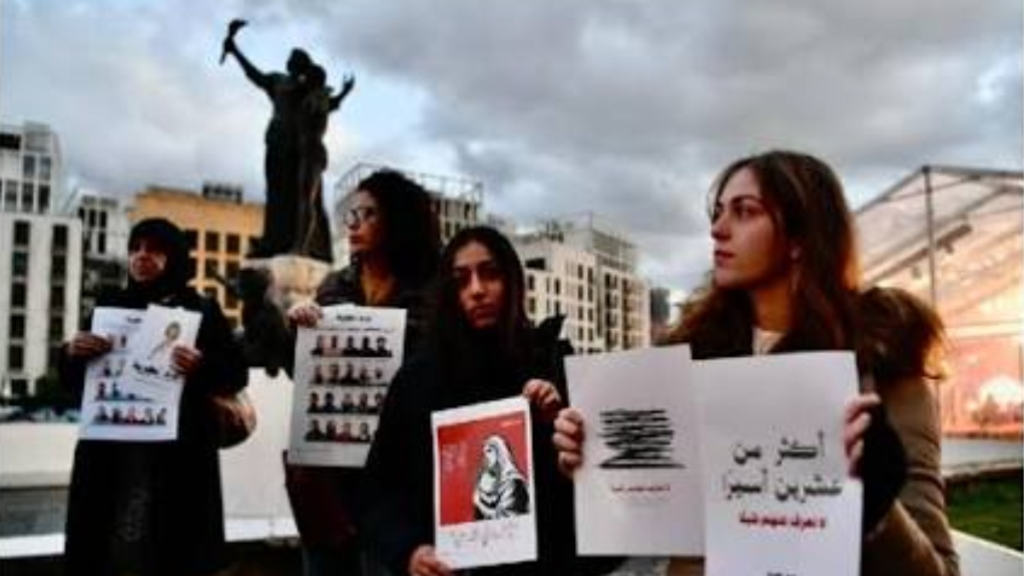 وقفة تضامنية مع الأســ..ـــرى بعنوان 