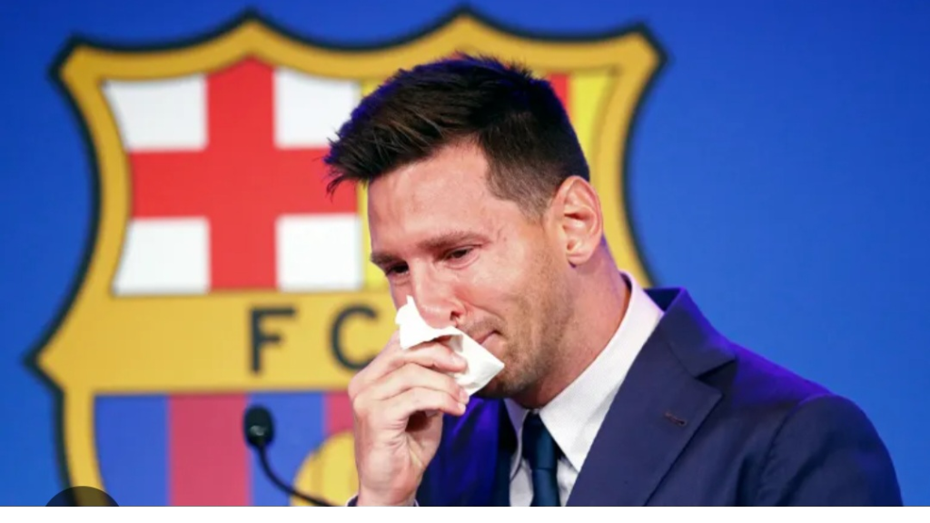 هل حاول ليونيل ميسي الاعتداء على حكم بعد بداية سيئة لموسمه؟( فيديو)