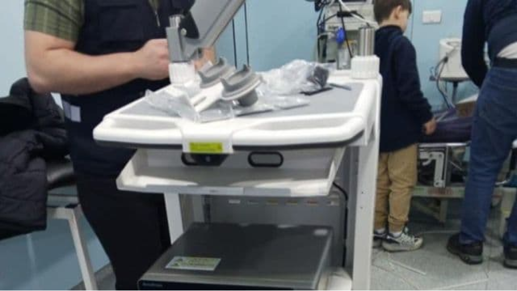 مستشفى اهدن الحكومي تسلم معدات طبية من البنك الدولي