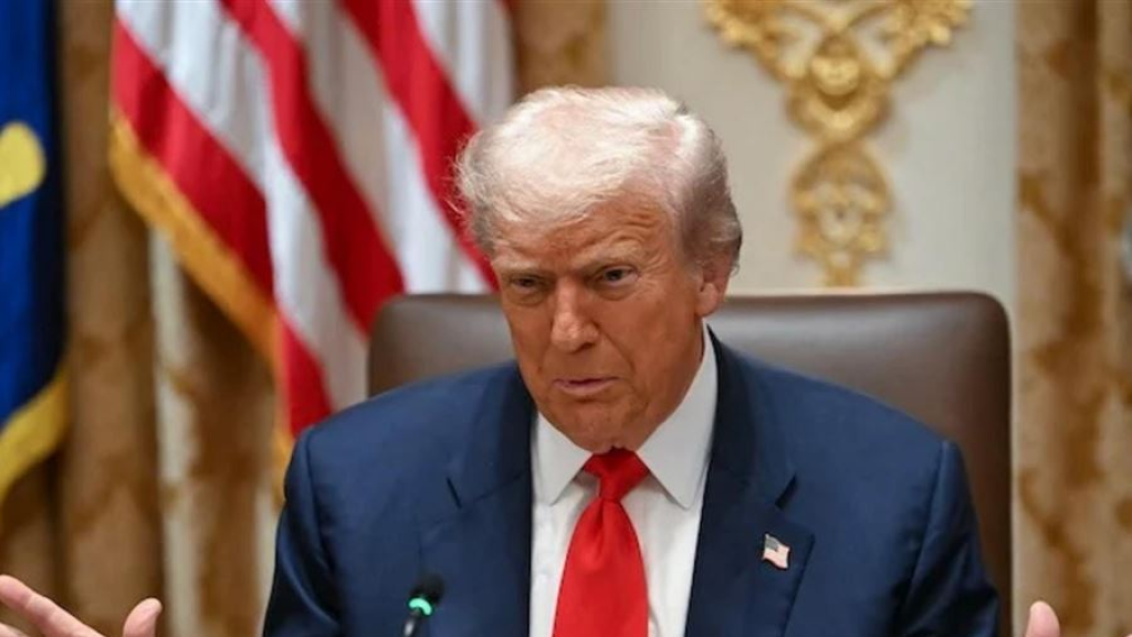 ترامب: حكم المحكمة العليا السخيف سيجعل الصين أكثر ثراء