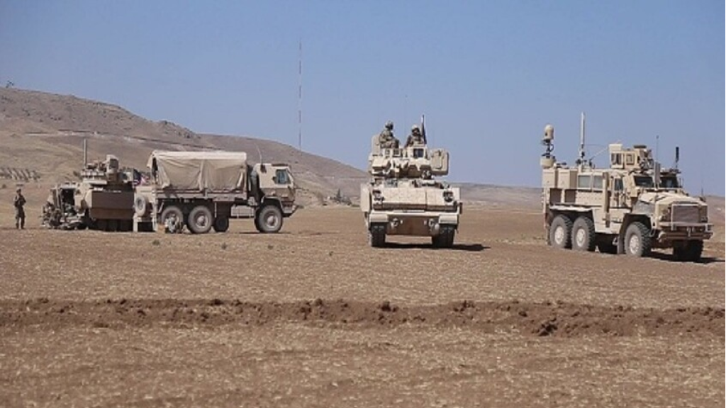 القوات الأمريكية تبدأ الانسحاب من أكبر قواعدها في سوريا باتجاه كردستان العراق