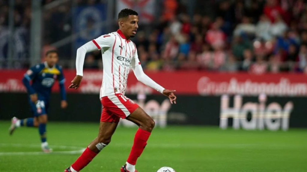 الصحف الإسبانية تثني على أداء أوناحي مع جيرونا