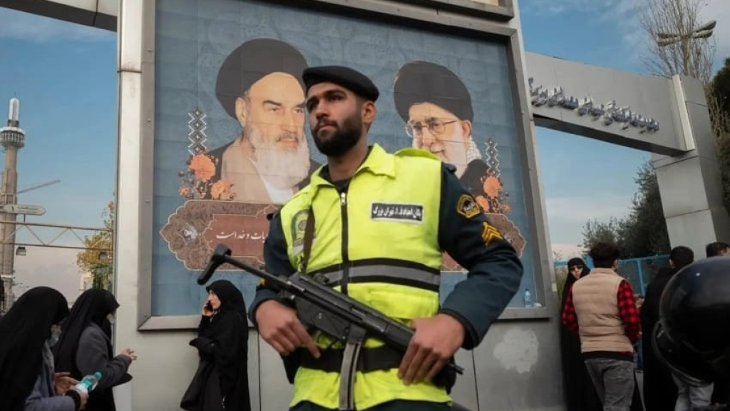 تفكيك شبكة إرهابية في سيستان وبلوشستان الإيرانيتين وإلقاء القبض على 8 عناصر