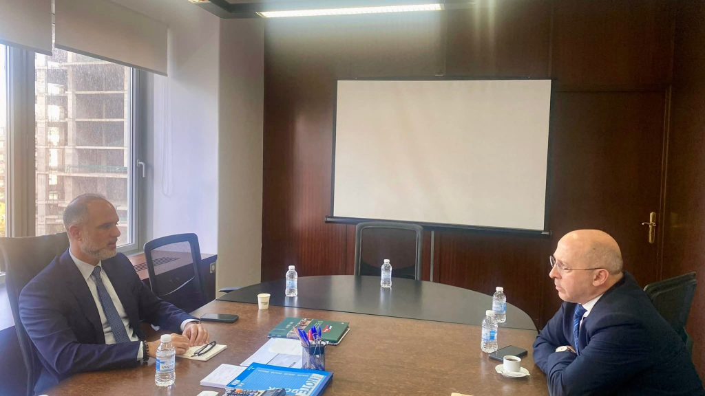 عون يلتقي وزيري الدفاع والاشغال والاوضاع الامنية والعسكرية ومشاريع الصيانة في بعبدا في صلب النقاشات