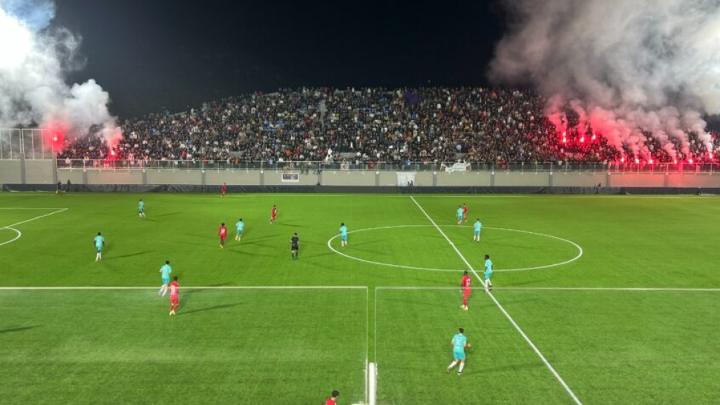 بطولة لبنان: فوز النجمة على العباسية برباعية تحت “أضواء” جويا