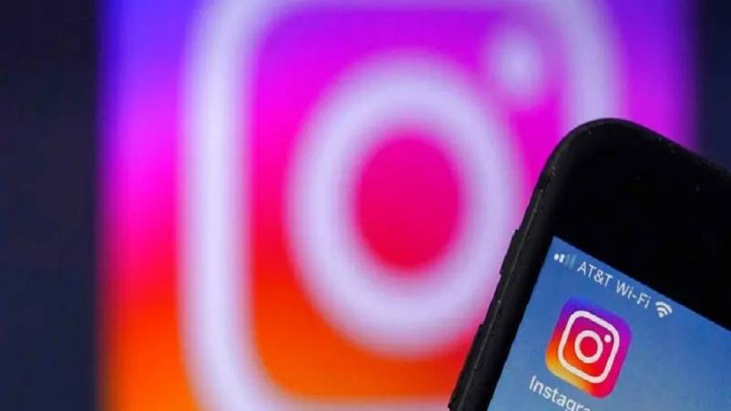 “إنستغرام” ينبه الآباء عند بحث الأبناء عن محتوى يتعلق بالانتحار أو إيذاء النفس