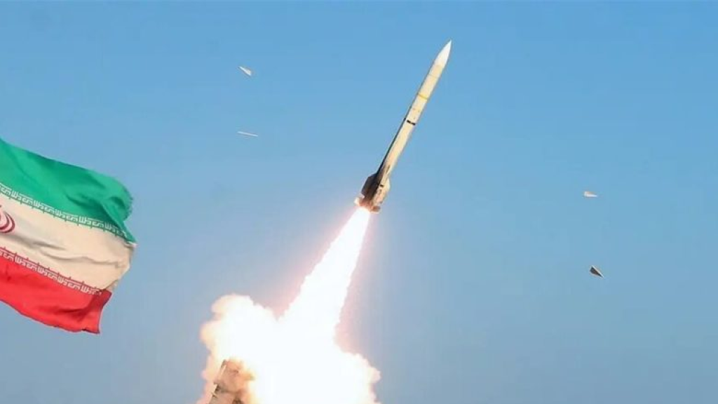 الرد بدأ.. صواريخ إيرانية تطال الأراضي المحتلة بعد “هجوم الصباح”