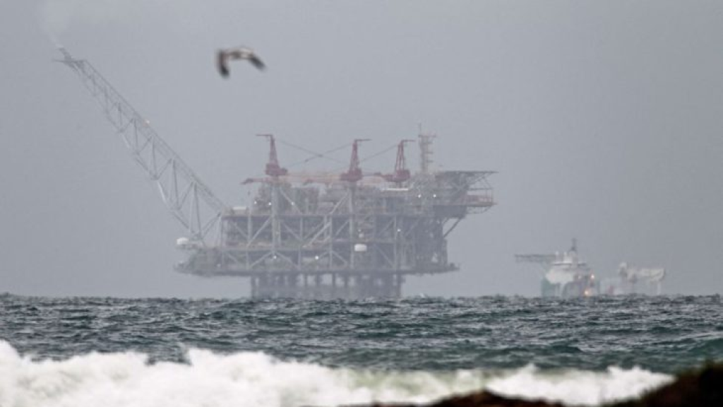 شيفرون توقف إنتاج الغاز بطلب من إسرائيل