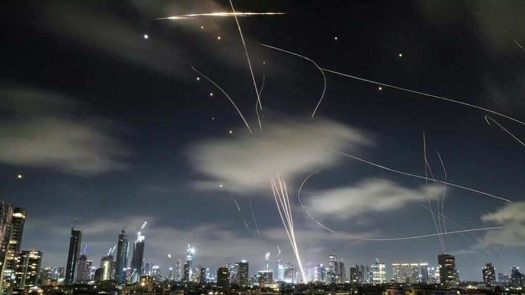 هل تشكل إيران 