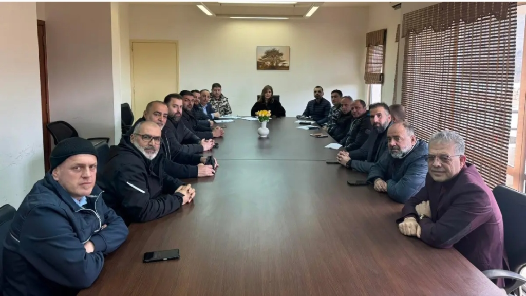 اجتماع تنسيقي في قائمقامية المنية – الضنية لمتابعة قضية النازحين