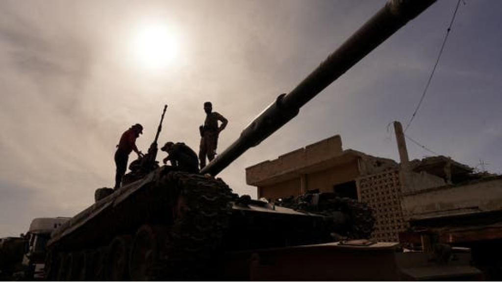 دمشق تعزز حماية حدودها.. وتنفي أي خطط لأعمال عسكرية ضد دول الجوار